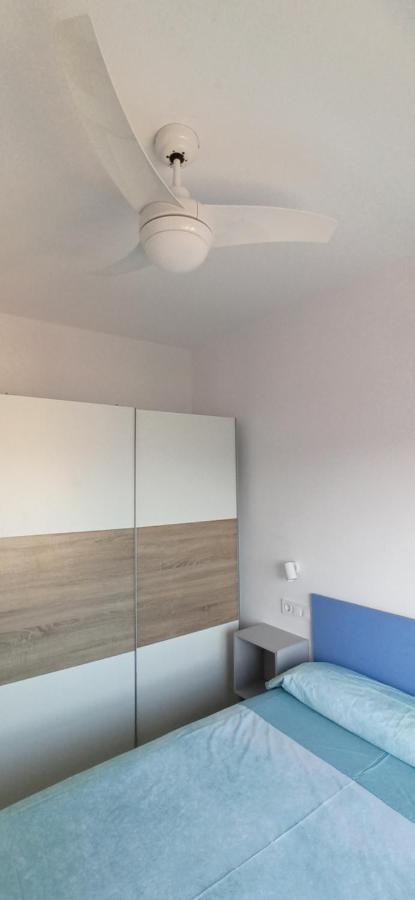 Apartamento a estrenar a 50 metros de la playa Torre de la Horadada Exterior foto
